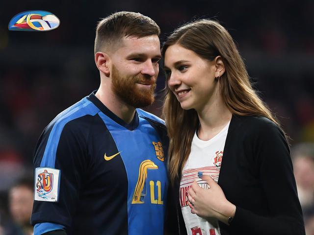 Faker的荣耀与恩静爱情